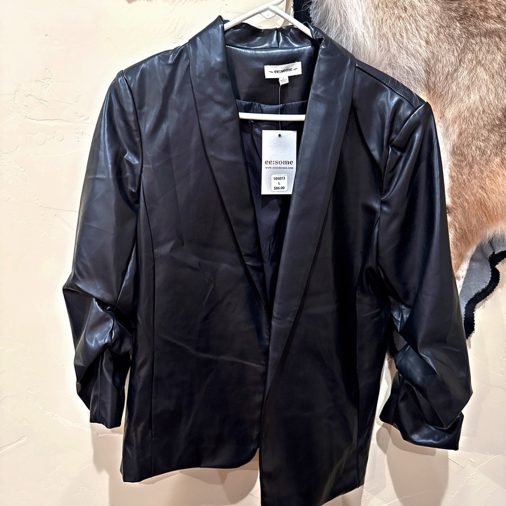 eesome Black Faux Leather Blazer Jacket Womens L Ruched 3/4 Sleeve Chic‎ Capsule